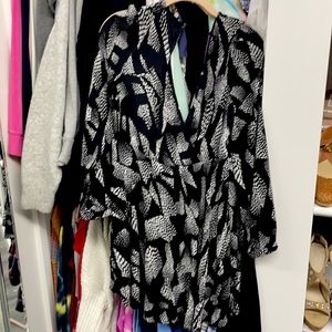 Cute print dress from express never worn black and white dress